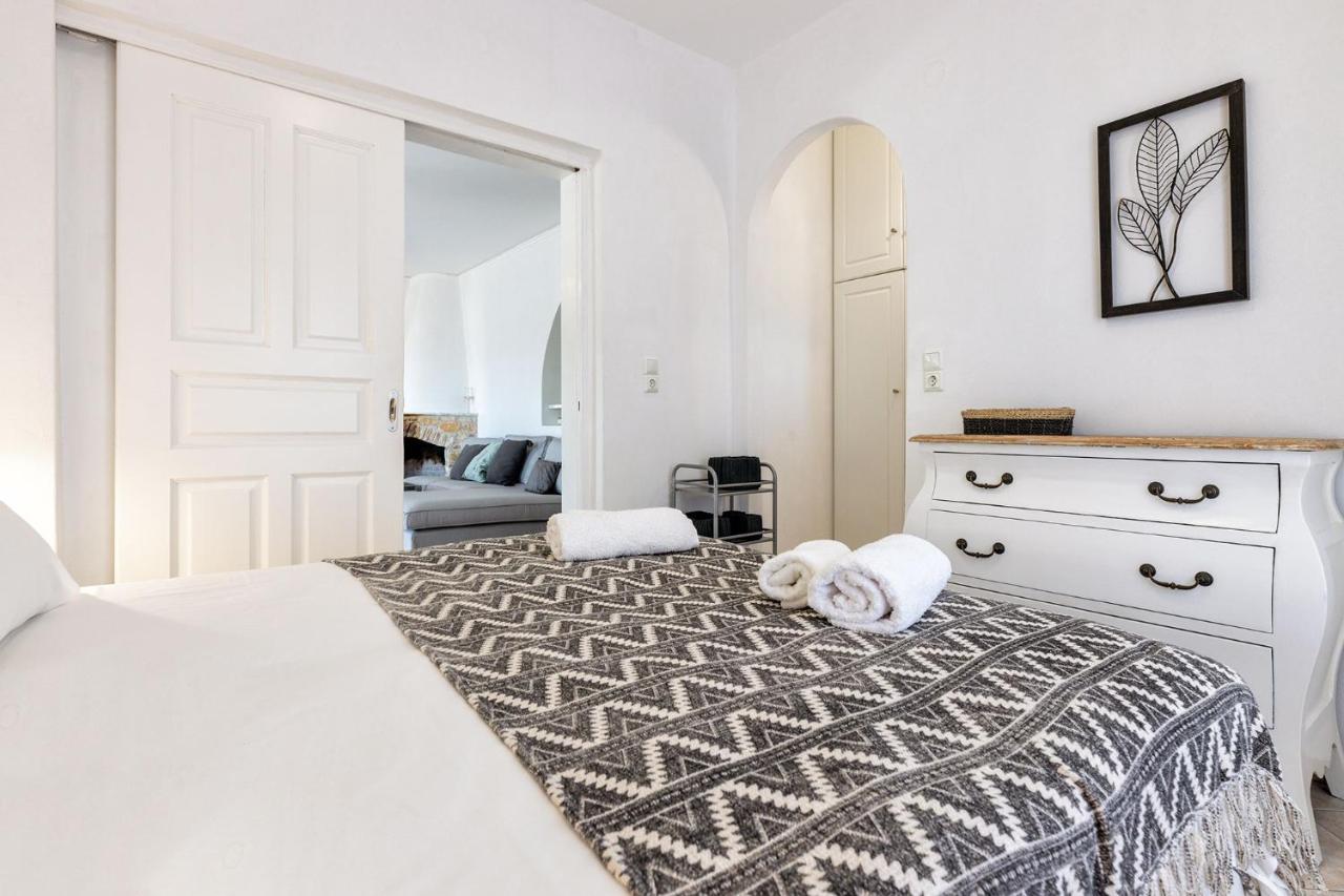 Daphne'S Lux Villa Paraspori  Buitenkant foto