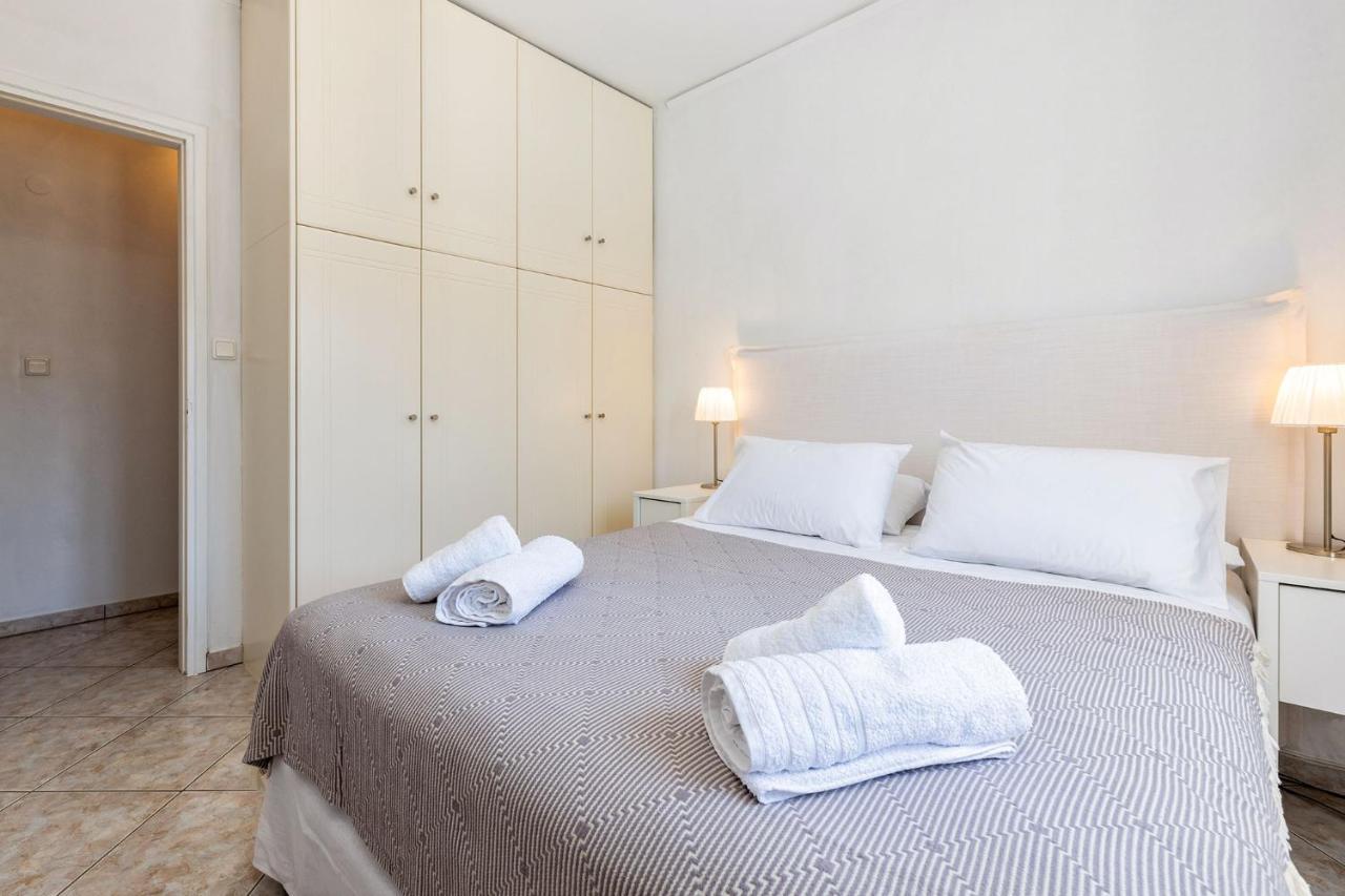 Daphne'S Lux Villa Paraspori  Buitenkant foto